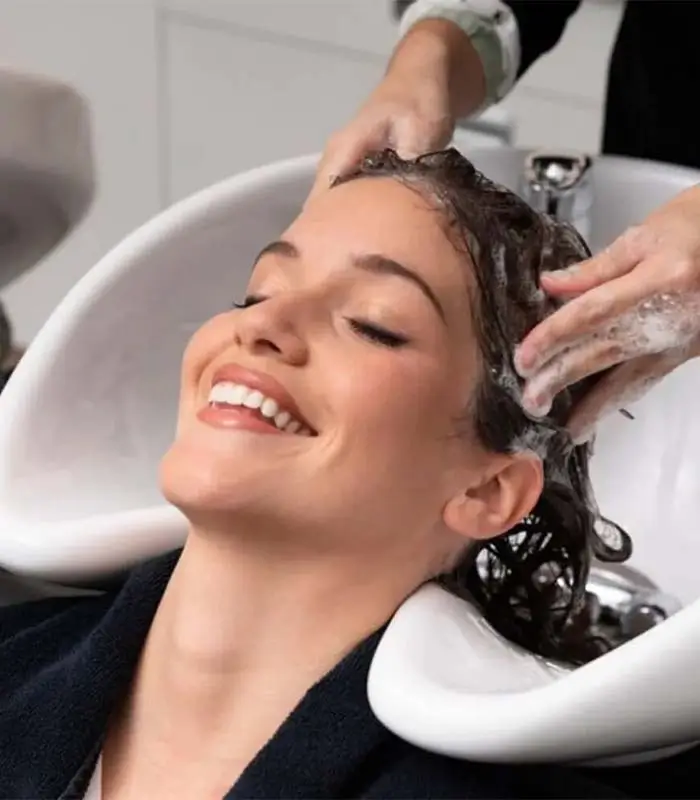 Best makeup studio in lucknow